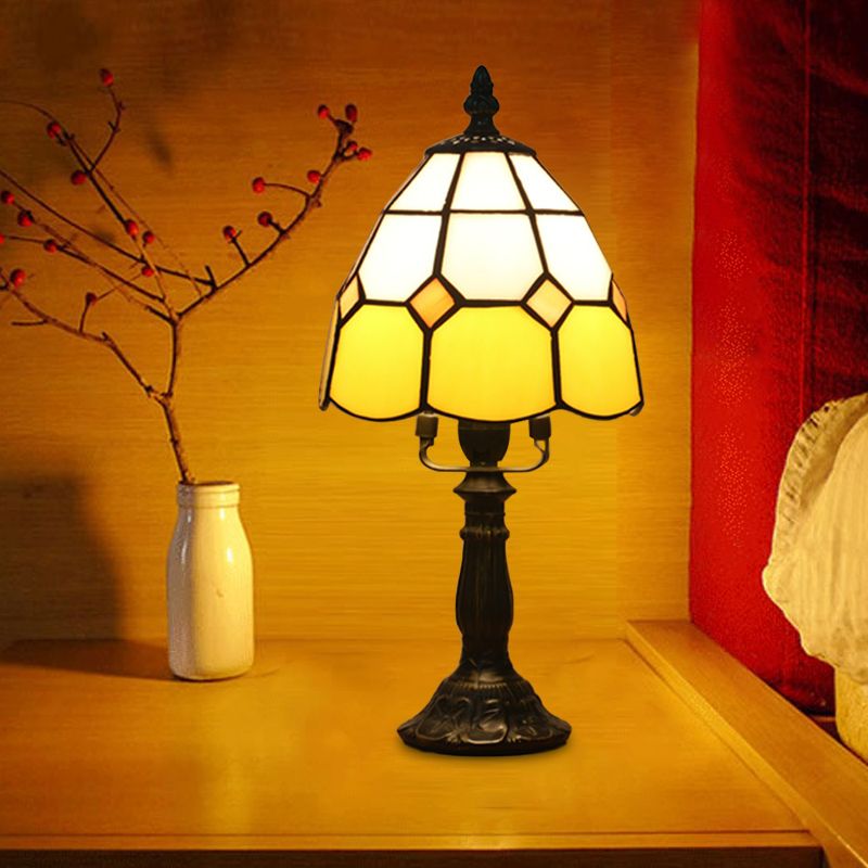 Dome Night Light Mission Stained Art Glass 1 Head Beige/Yellow/Orange Grid Patterned Nightstand Lighting for Bedroom