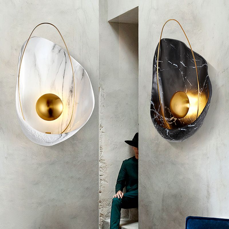 Appliques de lumière murale géométrique contemporaine lampe à support mural en résine pour le salon