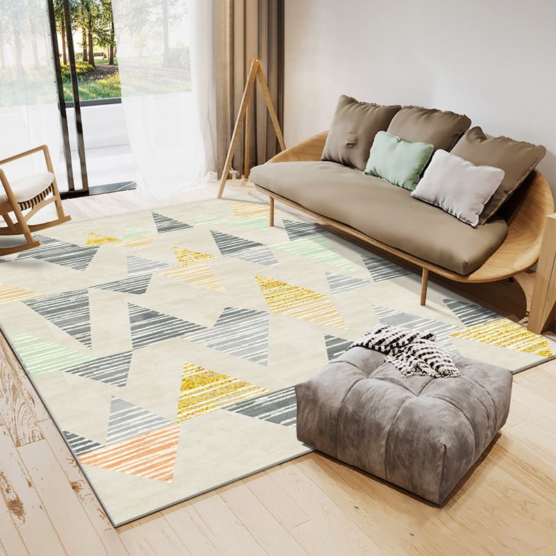 Light Yellow Graphic Carpet Polyester Simple Carpet Washable Carpet for Home Decor
