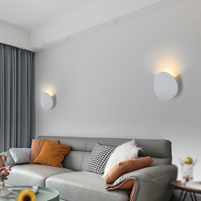 Modern Style Wall Lamp LED Wall Mount Lamp with Aluminum Shade for Home