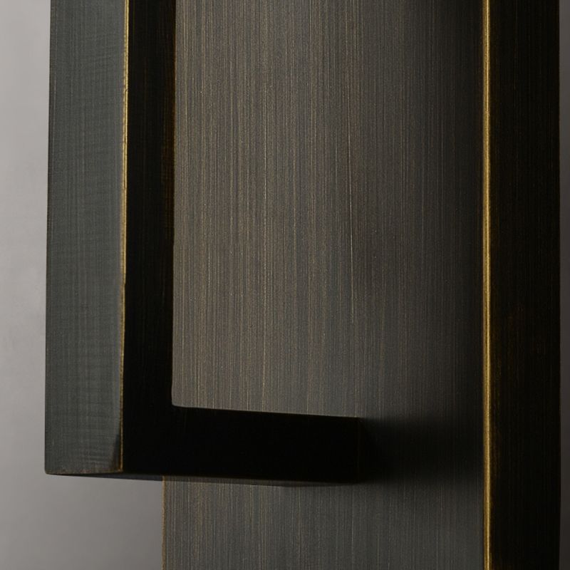 Modern Metal Wall Sconce Cylinder Shape Wall Light with Crystal Shade for Bedroom