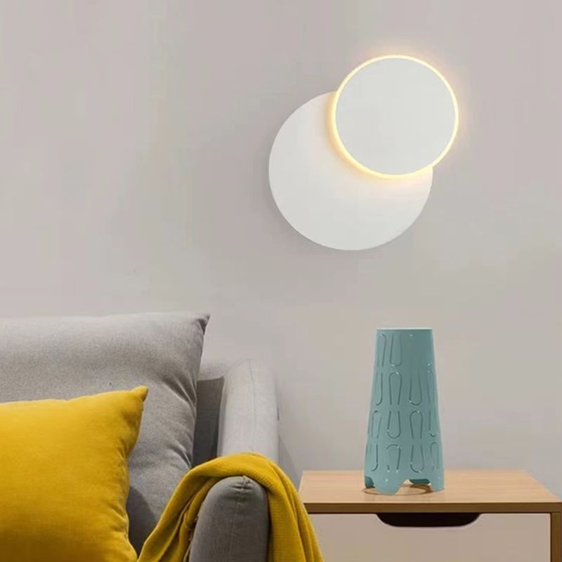 Modern Style Wall Sconce Metal 1 Light Sconces in Black / White