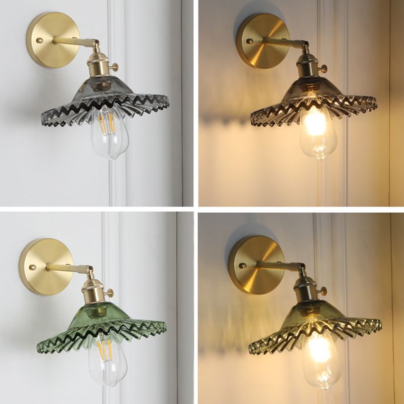 Metal Modern Wall Sconce Flower Shape Sconce Lights with Glass Shade for Bedroom