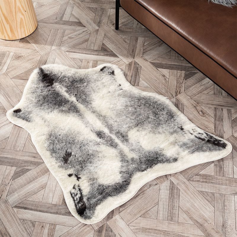 Gray Decoration Rug Unique Animal Skin Indoor Rug Polypropylene Pet Friendly Stain-Resistant Area Carpet