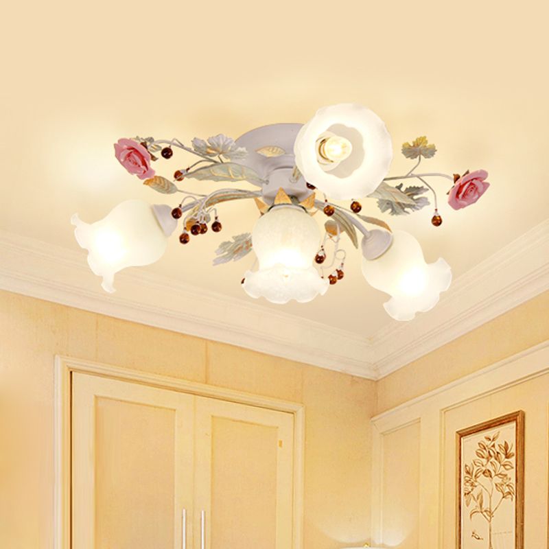 Coréen Garden Bloom Semi Flush 4/6/9 Bulbes en verre blanc Flush Mount luminaire pour salle à manger