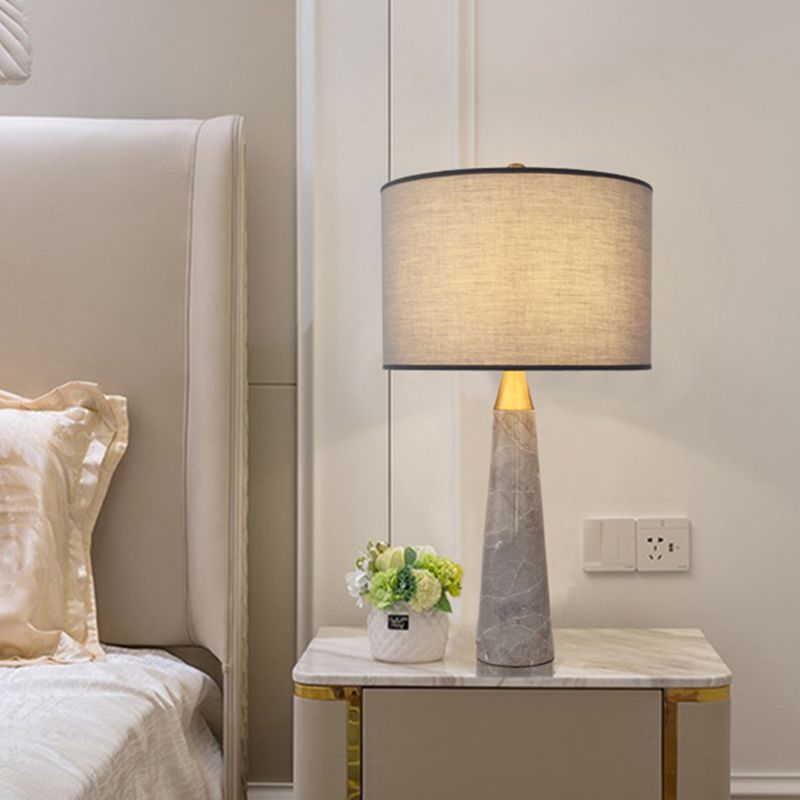Lámpara de mesa de cilindro de tela Nordic Night-Bulb Light con base de mármol cónico en gris/blanco