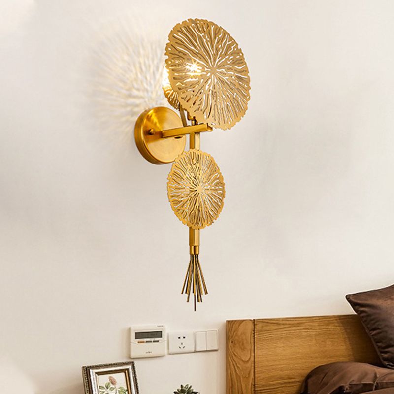 Traditional Round Wall Mount Lighting Metal 1 Head Wall Mounted Lamp in Gold