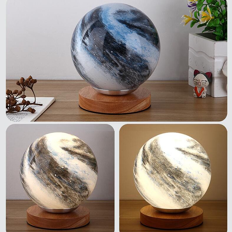 Planet Glass Lampshade Table Lamp Modern Style Creative Globe Desk Light