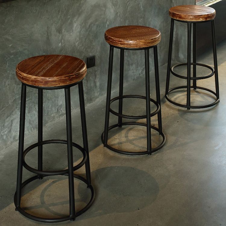 Industrial Solid Wood Bar & Counter Stool Round Cafe Counter Chair in Natural