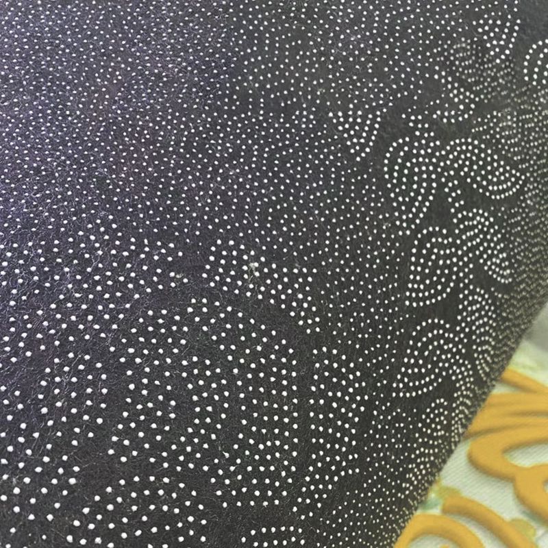 Contemporary Green Carpet Polyester Pattern Carpet Stain Resistant Carpet for Home Decor