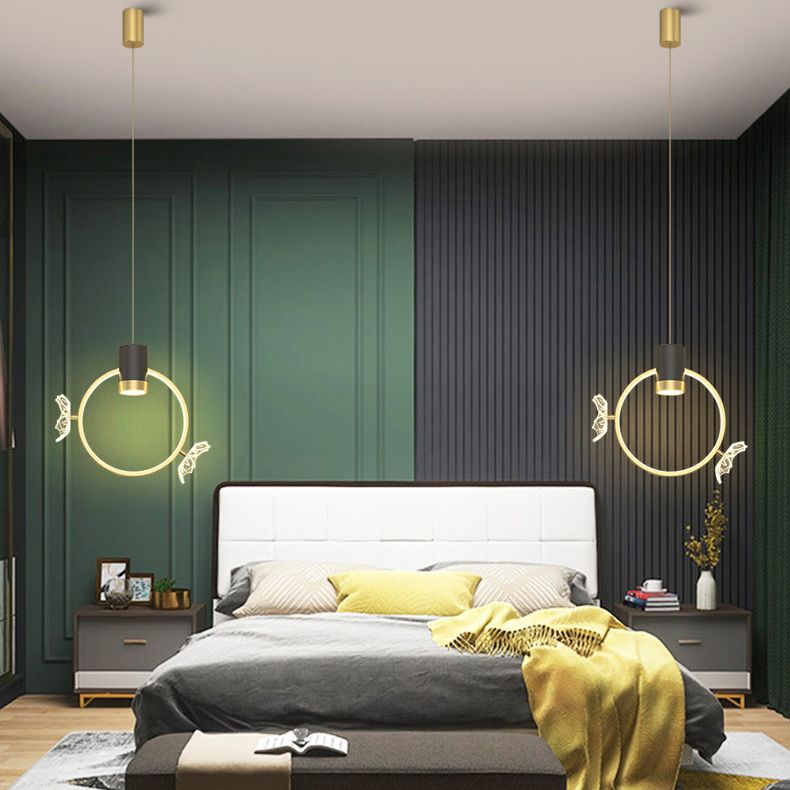 Golden Halo Ring Hanging Light Simplicity Metal LED Suspension Pendante Pendre pour la chambre
