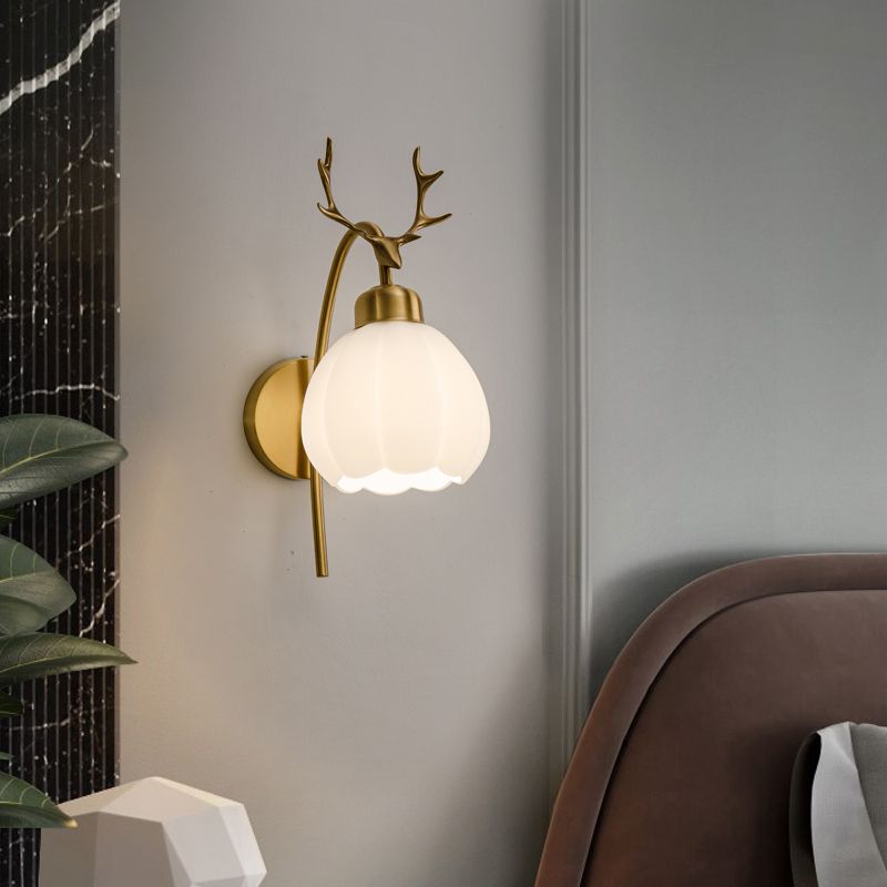 Gold Modern Metal Wall Sconce Bud Shape Wall Light with Glass Shade for Bedroom