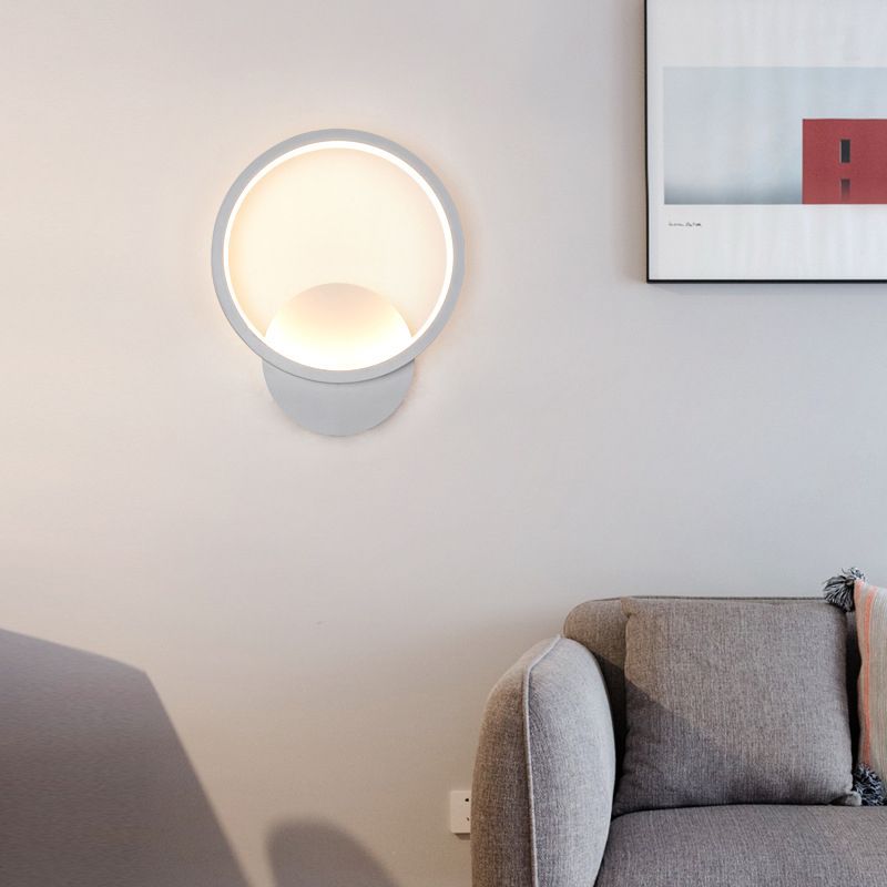 Modern Round Wall Light Simple LED Wall Light Sconce for Bedroom