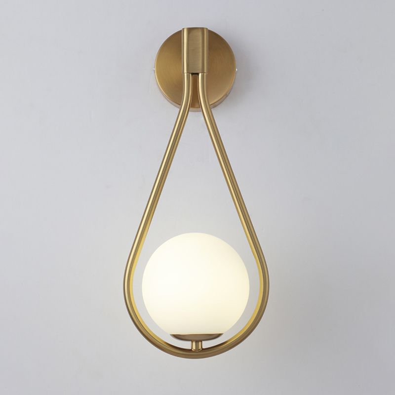 Lampe murale du globe moderne Verre blanche 1 lumière lumineuse légère pour la chambre corride