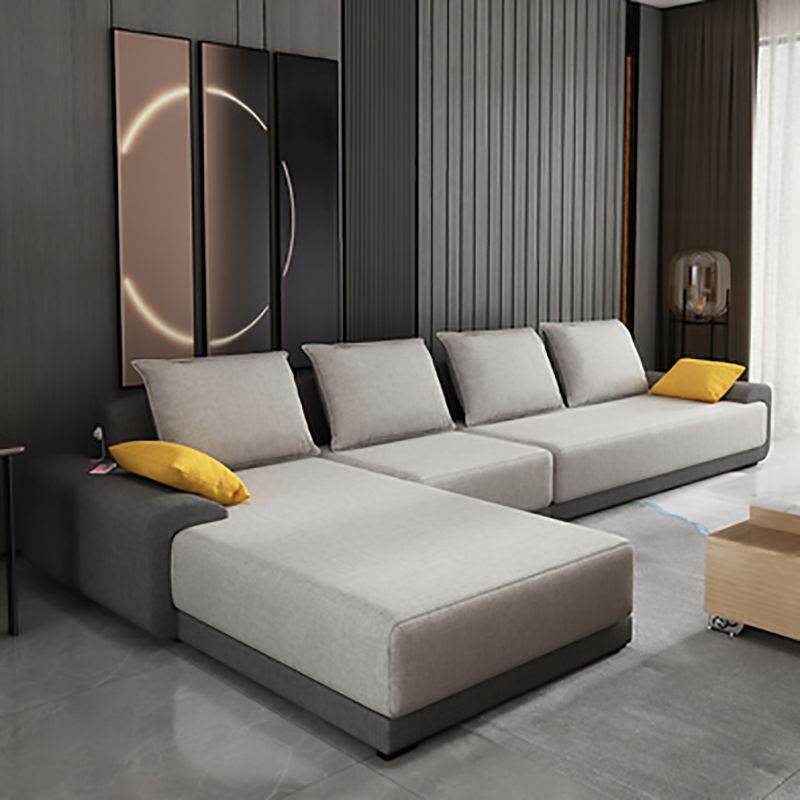 Contemporary Loose Back Removable Cushions Sofa with Reversible Chaise for Living Room