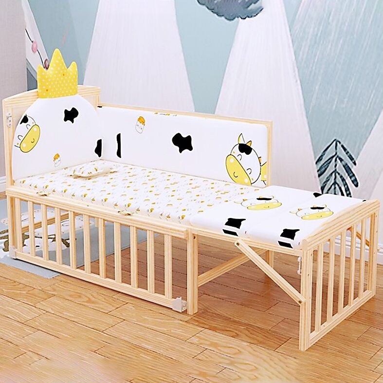 Wood Rocking Baby Crib Cradle Rectangle with 4 Wheels Cradle