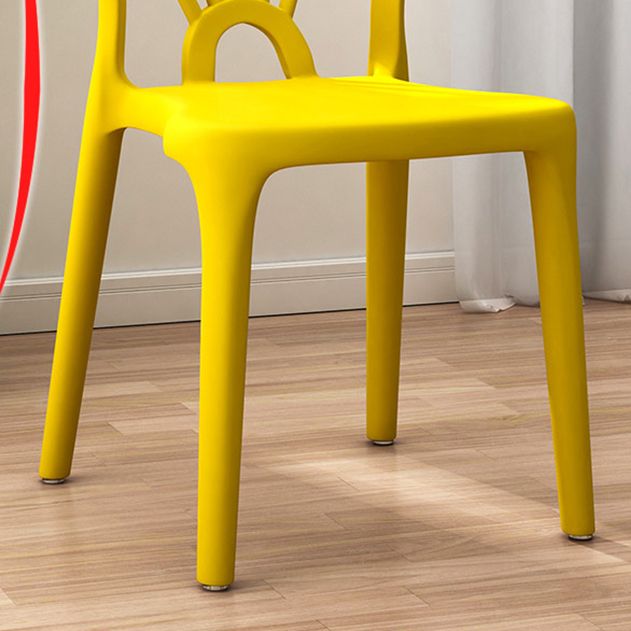 Sedia a braccio di plastica moderna per casa sedia da pranzo per le braccia