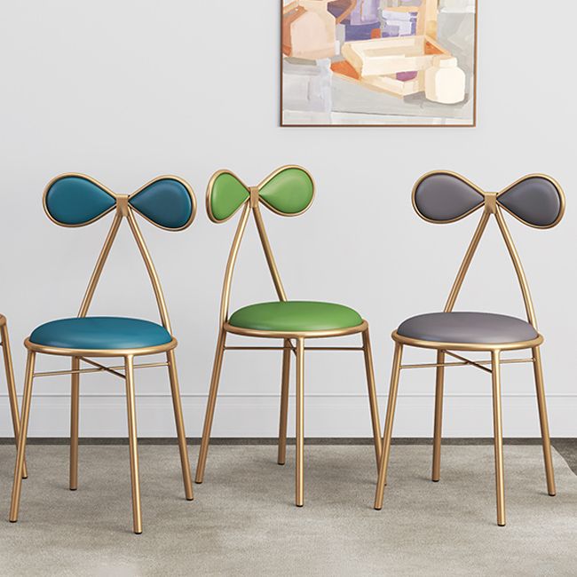 Silla lateral sin brazos de diseño nórdico, silla lateral de comedor de cuero con respaldo abierto