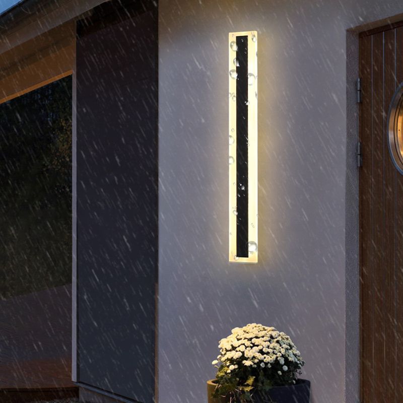 Éclairage de mur de métal linéaire