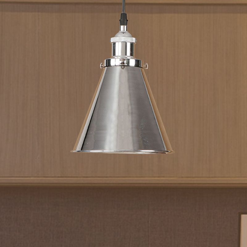 1 Cone à cône clair en forme de lumière suspendue industrielle Black / Brass Fer Pendante pour salle à manger