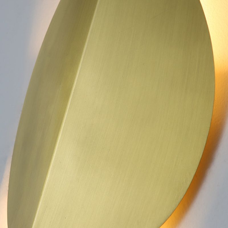 Leaf Shape 1 - Light Wall Mount Light Solid Brass LED Post Modern Wall Light in Gold