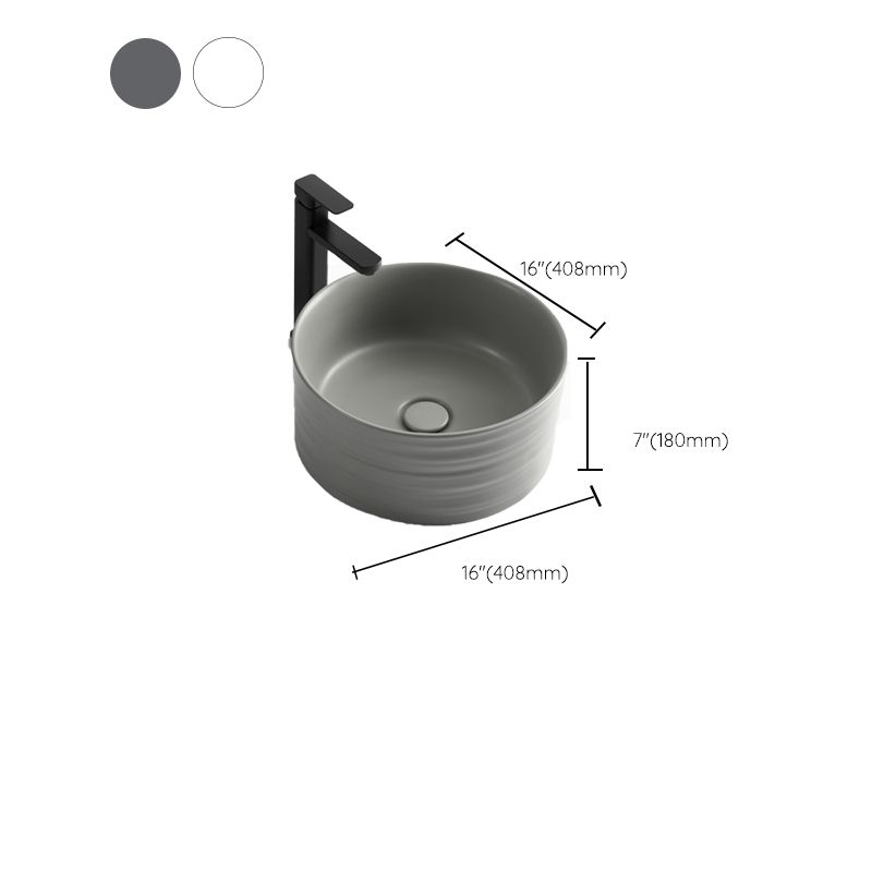 Modern Vessel Bathroom Sink Circular Porcelain with Pop-Up Drain Vessel Sink