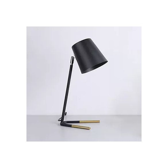 1 Light Bucket Desk Light with Plug In Cord Nordic Metal Small Table Light for Study Room