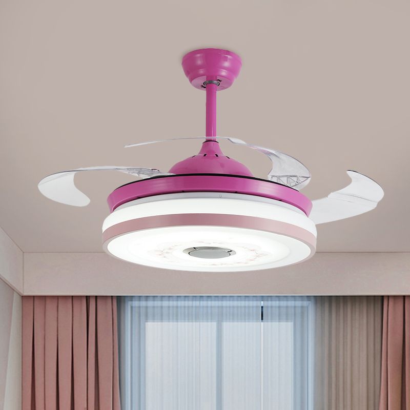 LED bleu / rose rond suspendu la lampe à fans moderniste acrylique 3 lames Semi Flush Fush Mount Éclairage, 42 "Largeur