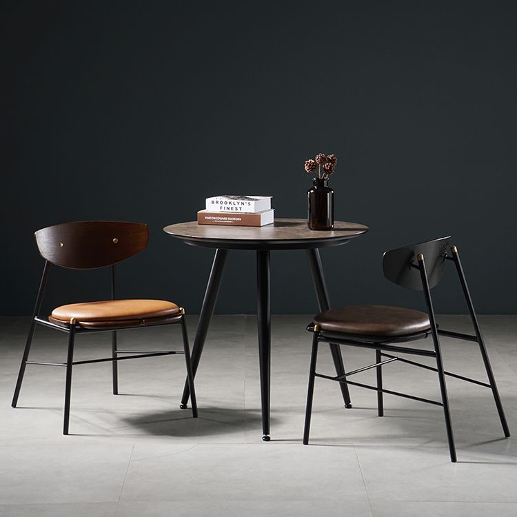 Mesa de comedor de estilo industrial Mesa de comedor marrón 4 patas con marco negro