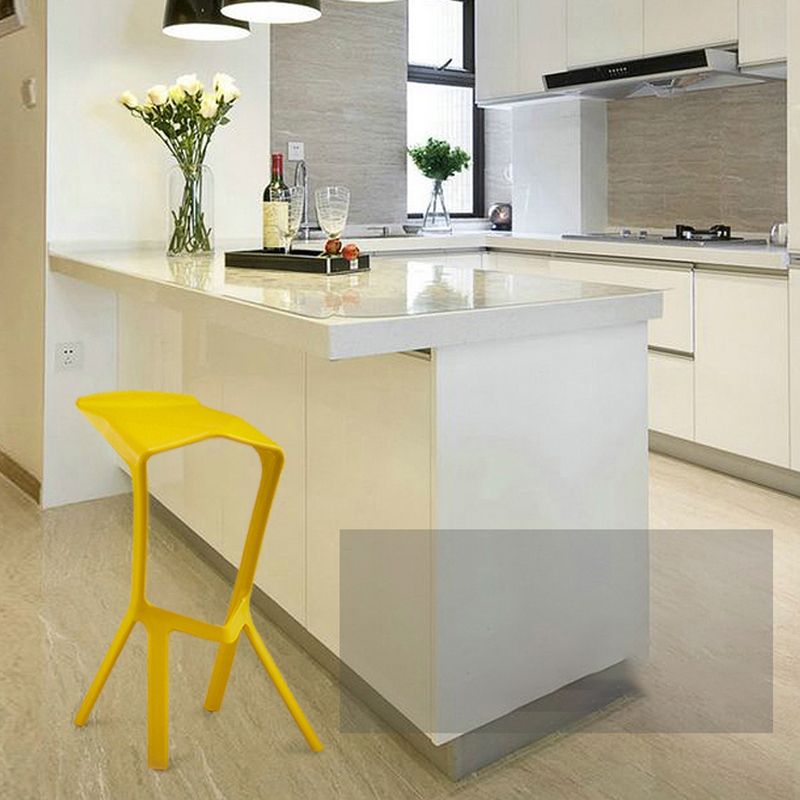 Scandinavia Style Bar-stool PP Legs Saddle Seat Stool for Kitchen Bar