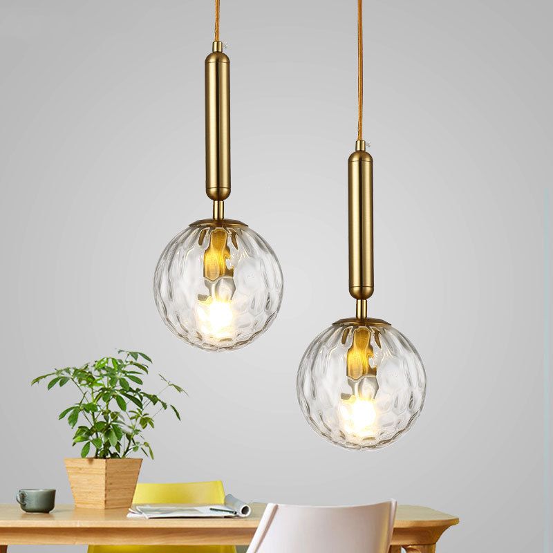 Mitte des Jahrhunderts sphärisch hängende helle leichte, kräuselte Glas 1-Licht-Tropfenanhänger für Wohnzimmer