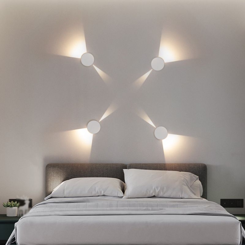 Hoop Shape Wall Light Modern Style Metal 2 Lights Sconce in Black/White