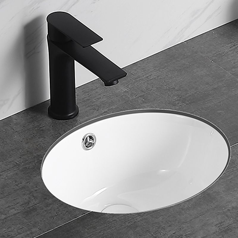 Modern Bathroom Sink Pop-Up Drain Overflow Hole Vessel Sink with Faucet