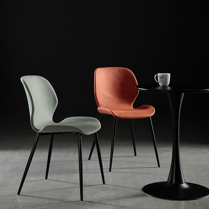 Chaise de salle à manger en tissu de lin de style scandinave Chaises de salle à manger sans accoudoirs à dossier solide (Ensemble de 2)