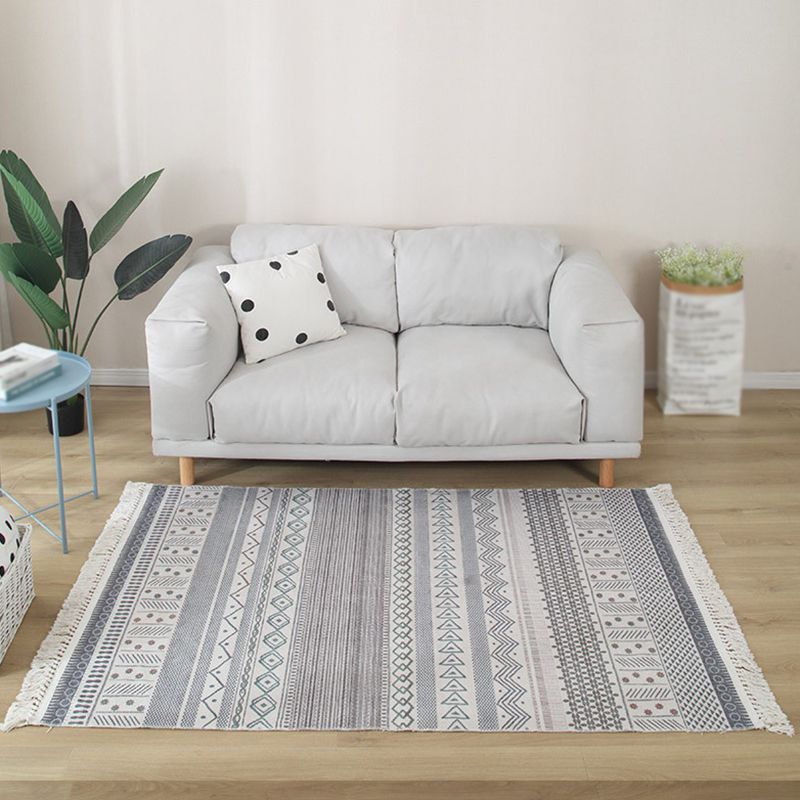 Simplicity Spearhead Pattern Rug Multicolor Cotton Carpet Stain Resistant Indoor Rug for Home Decoration