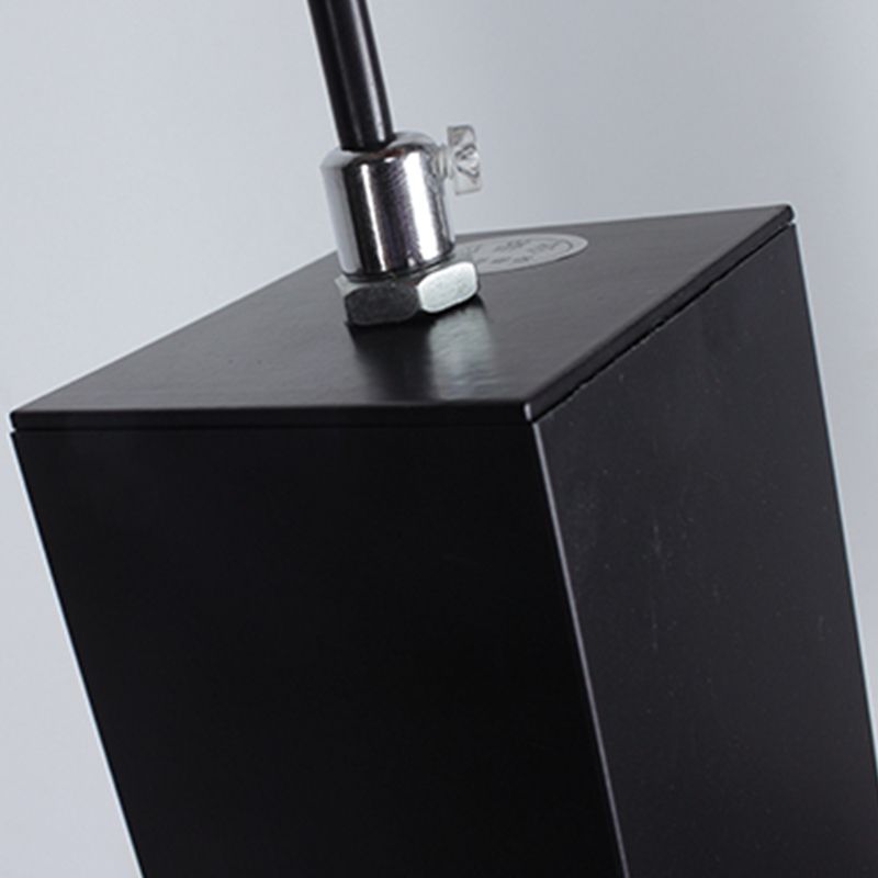 Style moderne linéaire suspendu métal 1