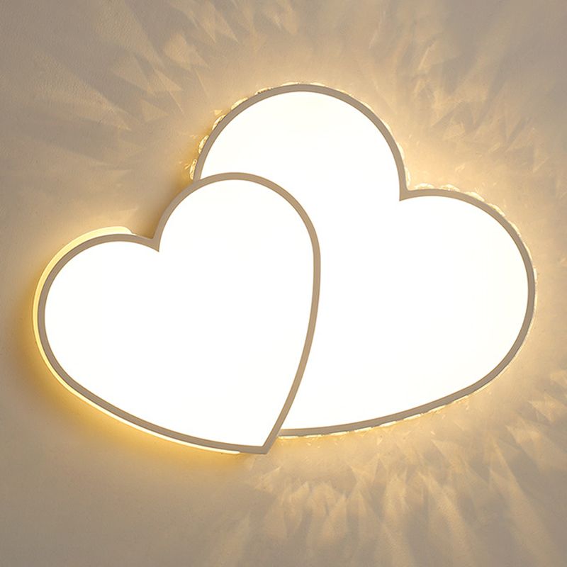 Plafoniera da incasso a forma di cuore in cristallo. Moderna illuminazione da incasso a 2 luci in bianco