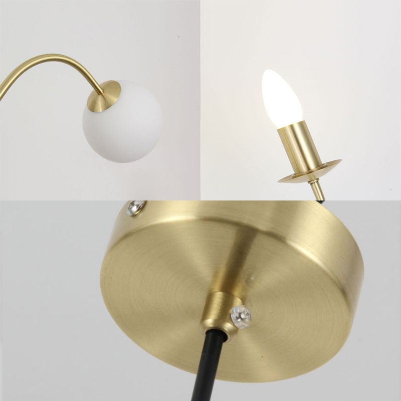 3 Lichter im Innenhänge Kronleuchter Licht mit globalem weißen Glasschatten Moderne Gold Finish -Anhängerlampe