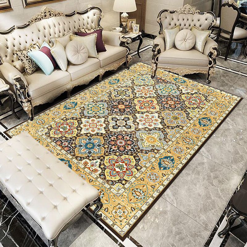 Light Yellow Bohemia Carpet Polyester Graphic Carpet Washable Carpet for Drawing Room