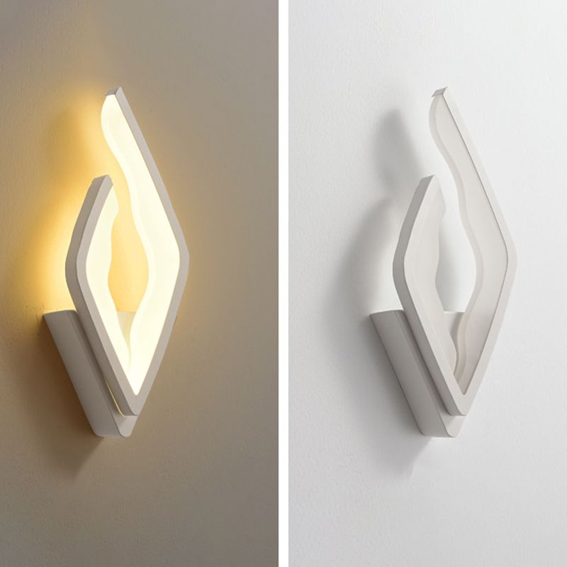 Geometric Wall Lighting Ideas Modern Metal 1 Light Wall Mounted Lighting in White