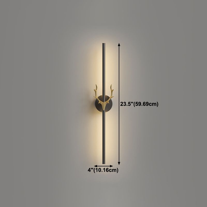 Modern Style Linear Shape Wall Sconce Metal 1 Light Sconce Lighting in Black for Bedroom