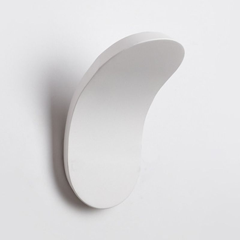 Modern LED Wall Sconce Geometric Shape Wall Light with Metal Shade for Living Room