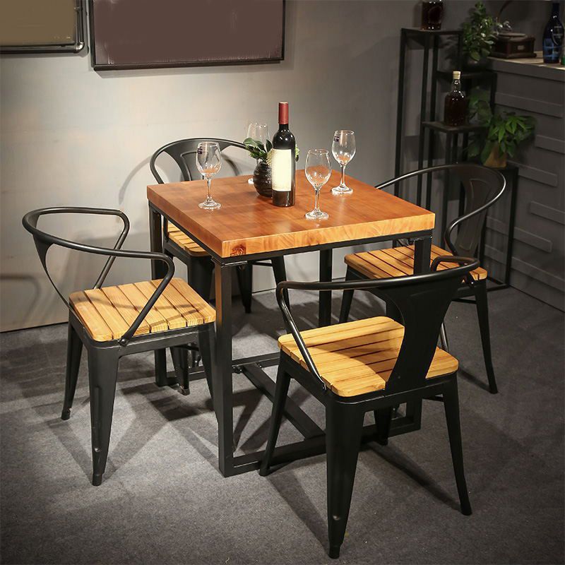 Industrial Indoor Dining Table Brown Wood Top Table with Metal Frame