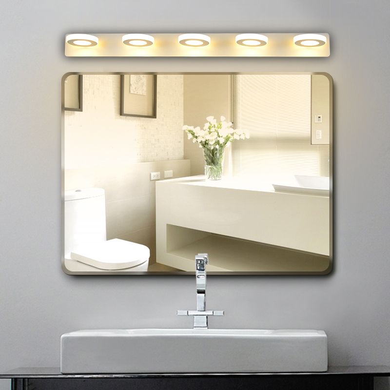 Lumo moderno a specchio a più head Stile moderno semplice lampada da toeletta per il bagno