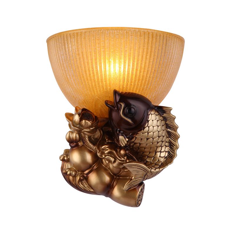 Gold Fish Wall Mount Lighting Lodge Style Resin 1 Bulbo Dedomed Dededmpl Donce con tazón de vidrio acanalado amarillo