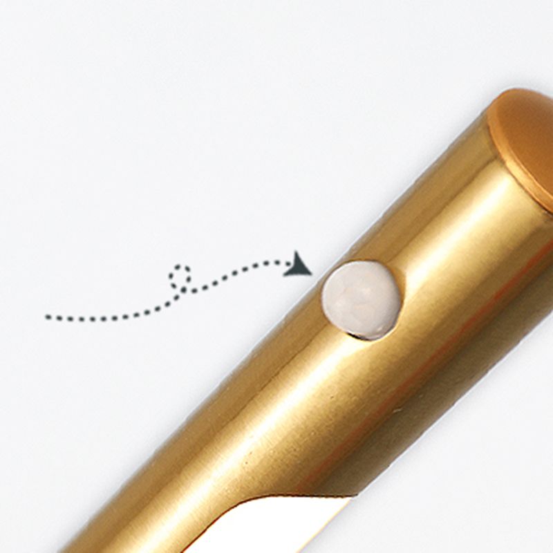 Mount mural linéaire moderne Induction Metal 1-Light Wall Lampe pour salle de bain