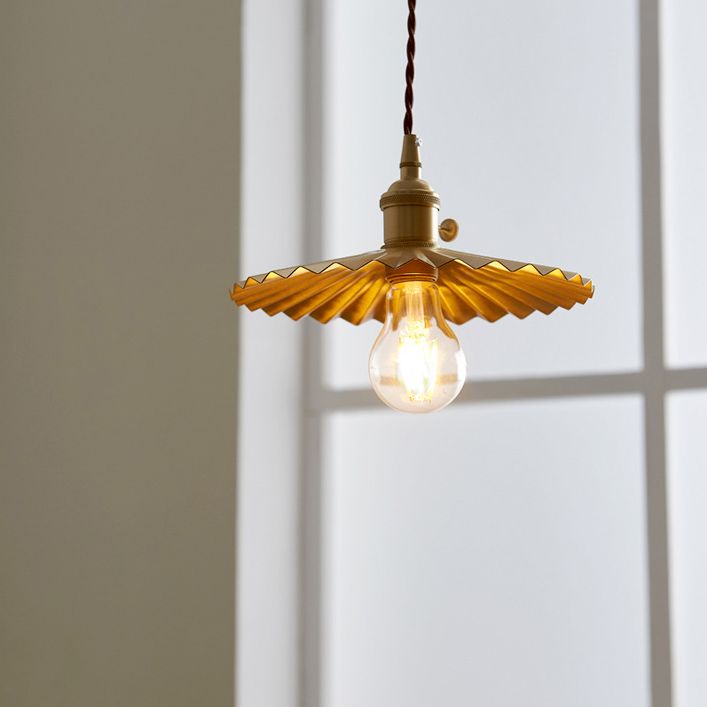 Vintage Umbrella Pendant Light Fixture 1-Light Metal Ceiling Suspension Lamp in Gold
