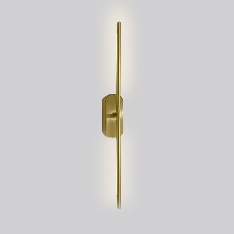 Metal Straight Shape Wall Light Modern LED Wall Sconce in Gold for Living Room