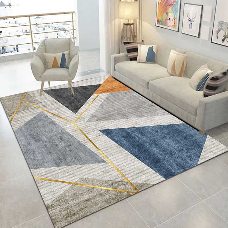 Funky Triangle Design Indoor Rug Individuality Modern Area Rug Polyester Anti-Slip Backing Carpet for Home Decoration