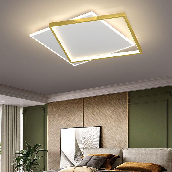 Minimalist Square Flush Mount Light Fixture Metaal LED slaapkamer dicht bij plafond lamp in goud